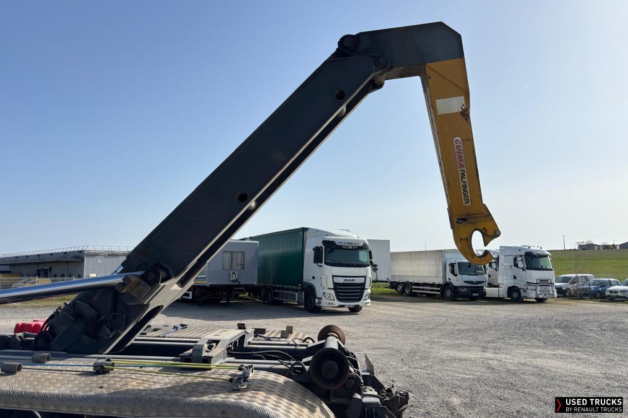 Renault Trucks Premium 430