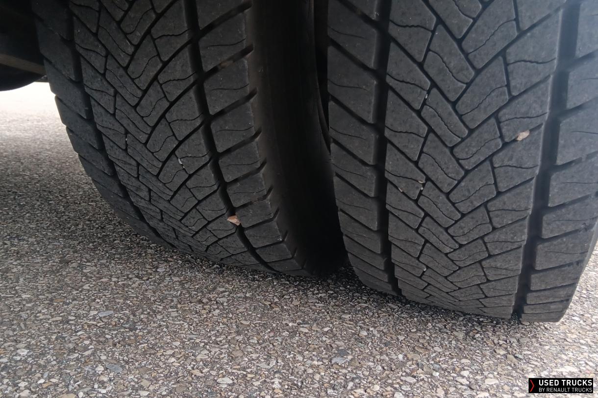 Renault Trucks D 280