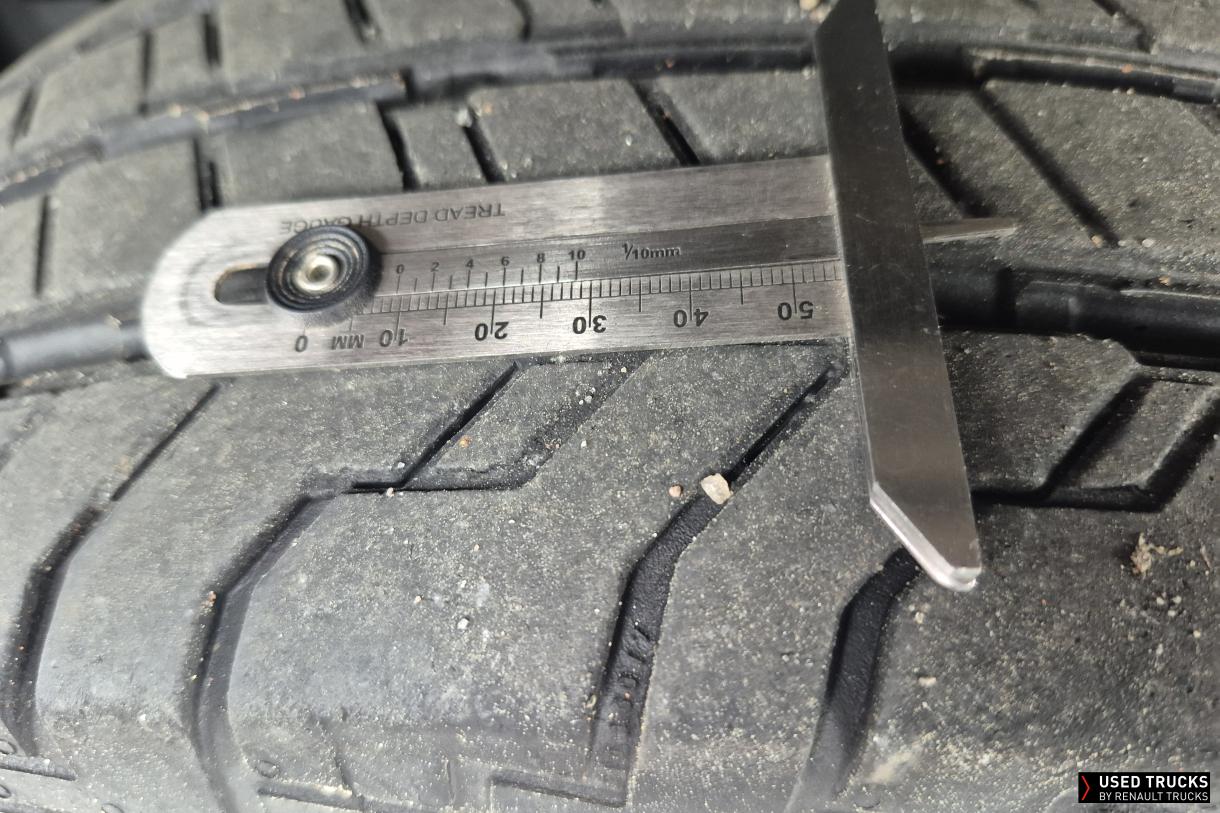 Renault Trucks Master 145