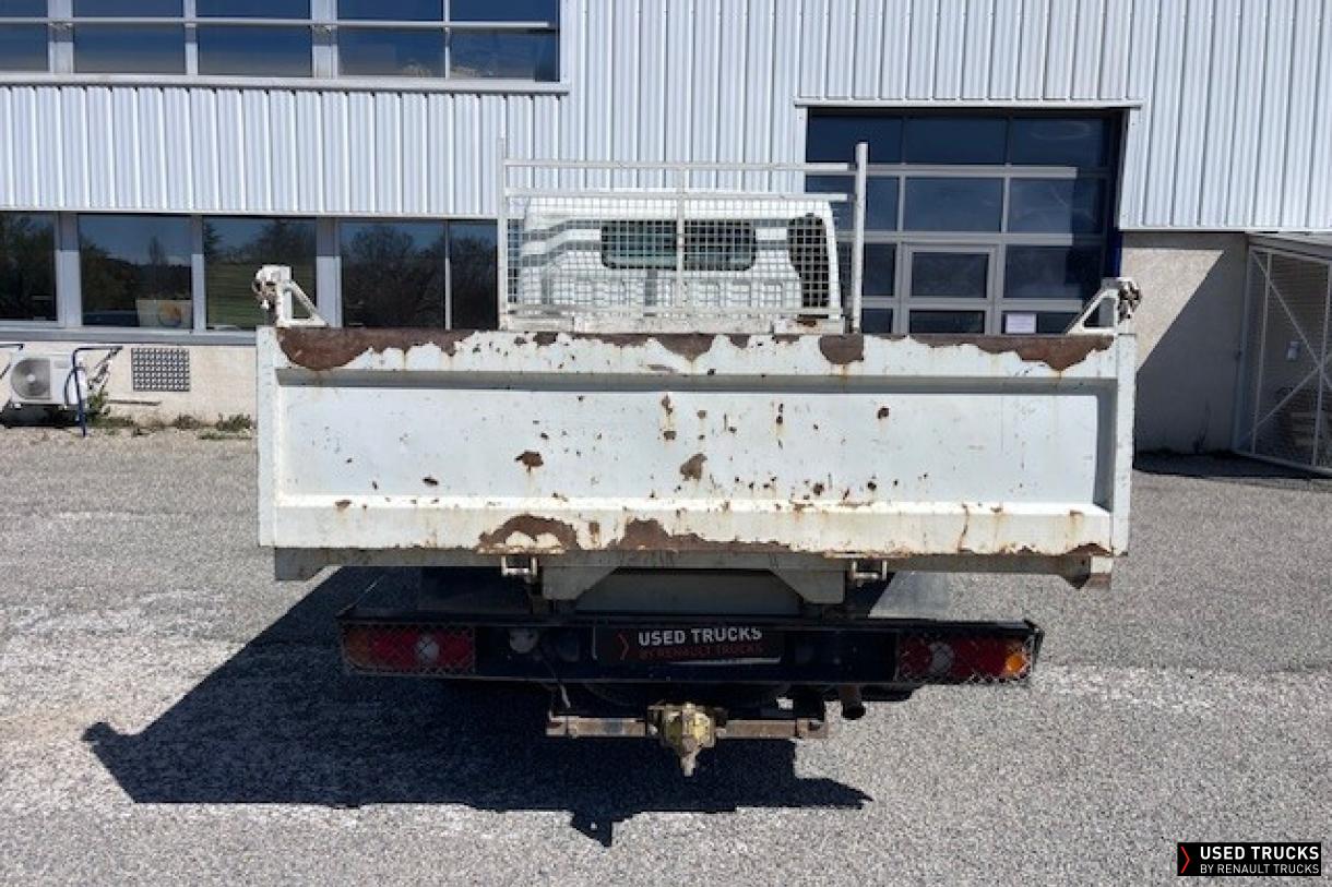 Mitsubishi Canter 130