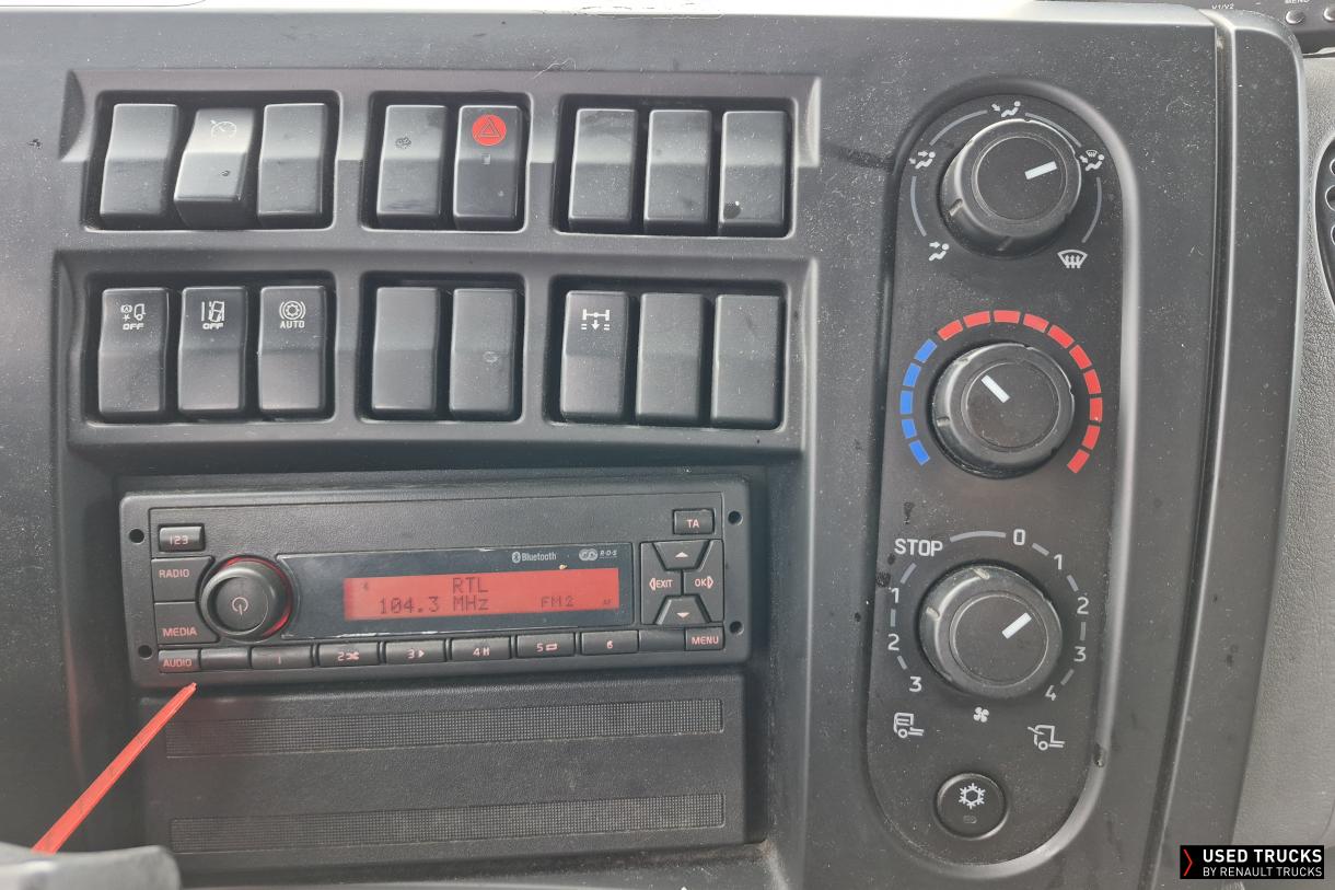 Renault Trucks D 240