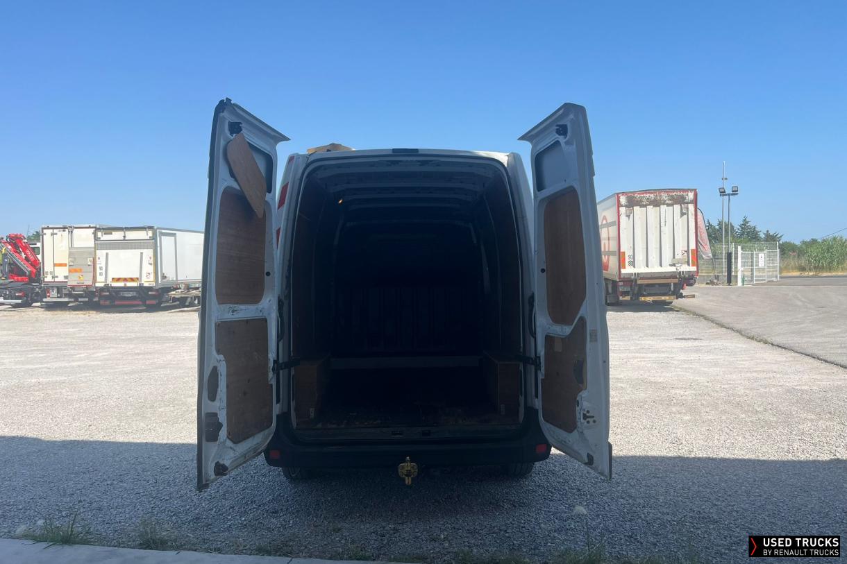 Renault Trucks Master 130