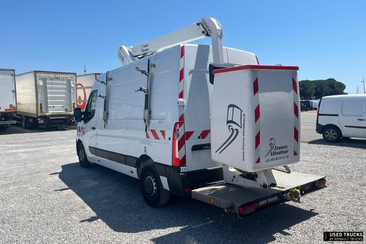 Renault Trucks Master 145