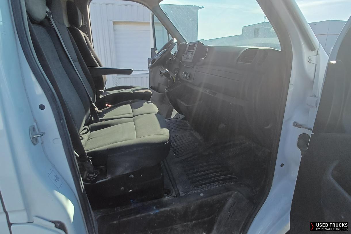 Renault Trucks Master 145