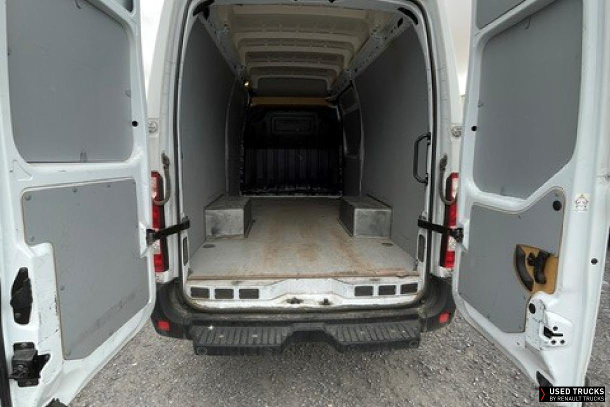 Renault Master 165