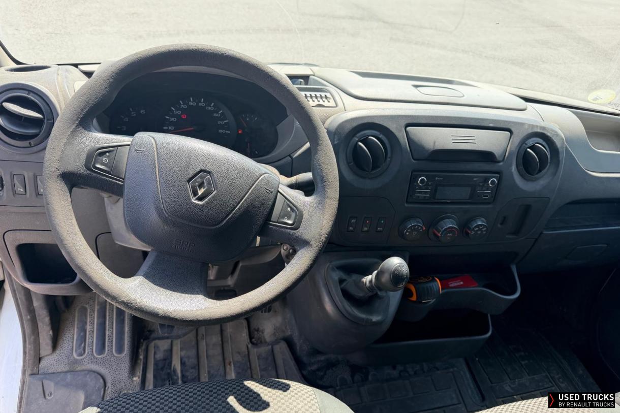 Renault Trucks Master 145