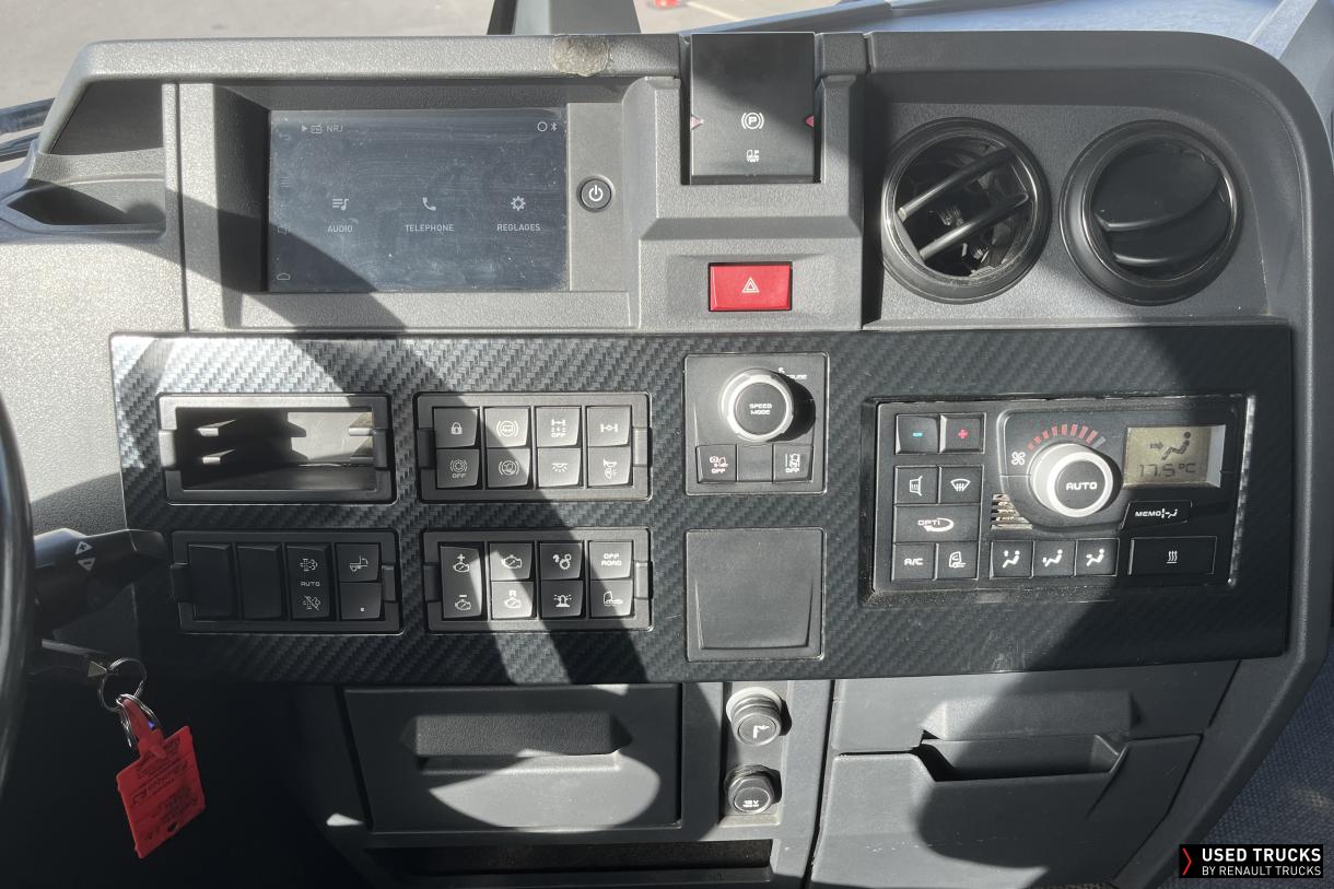 Renault Trucks C 440