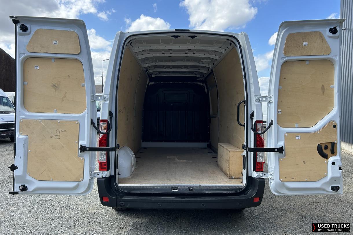 Renault Master 135