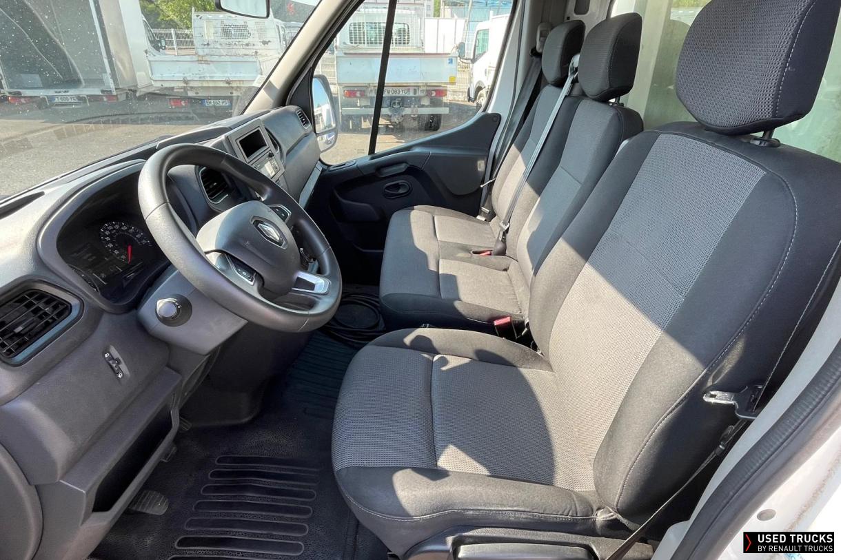Renault Trucks Master 145