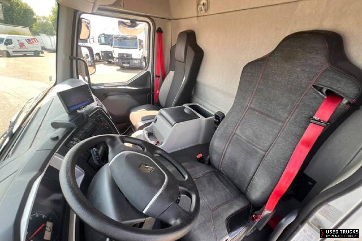 Renault Trucks D 210