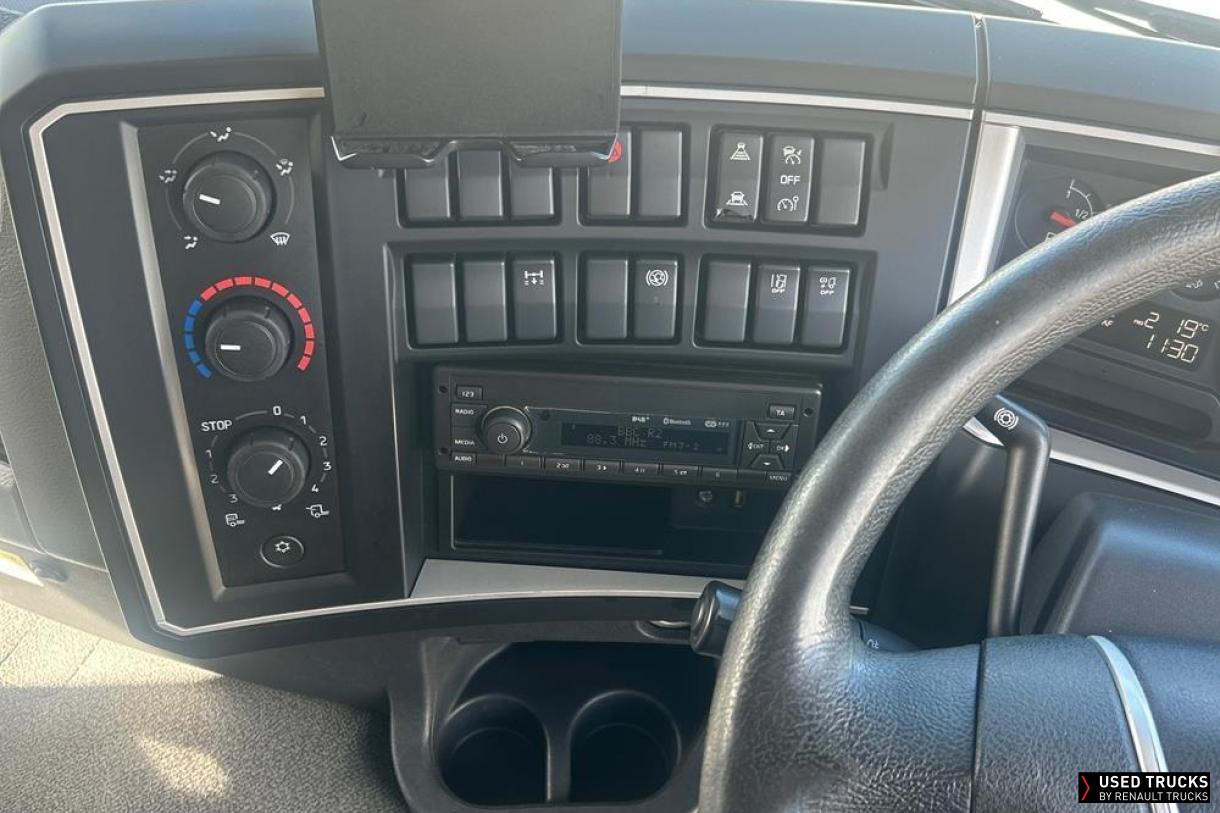 Renault Trucks D Wide 280