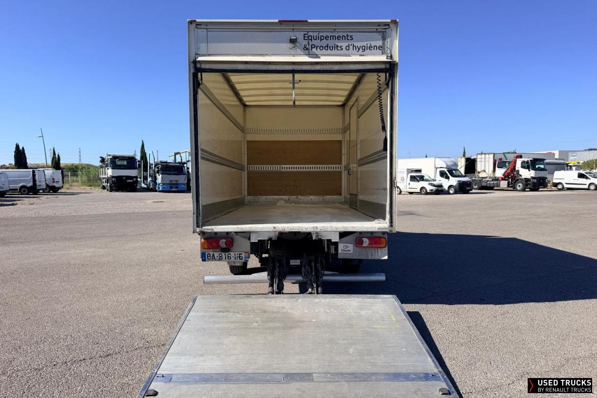 Renault Trucks Master 145