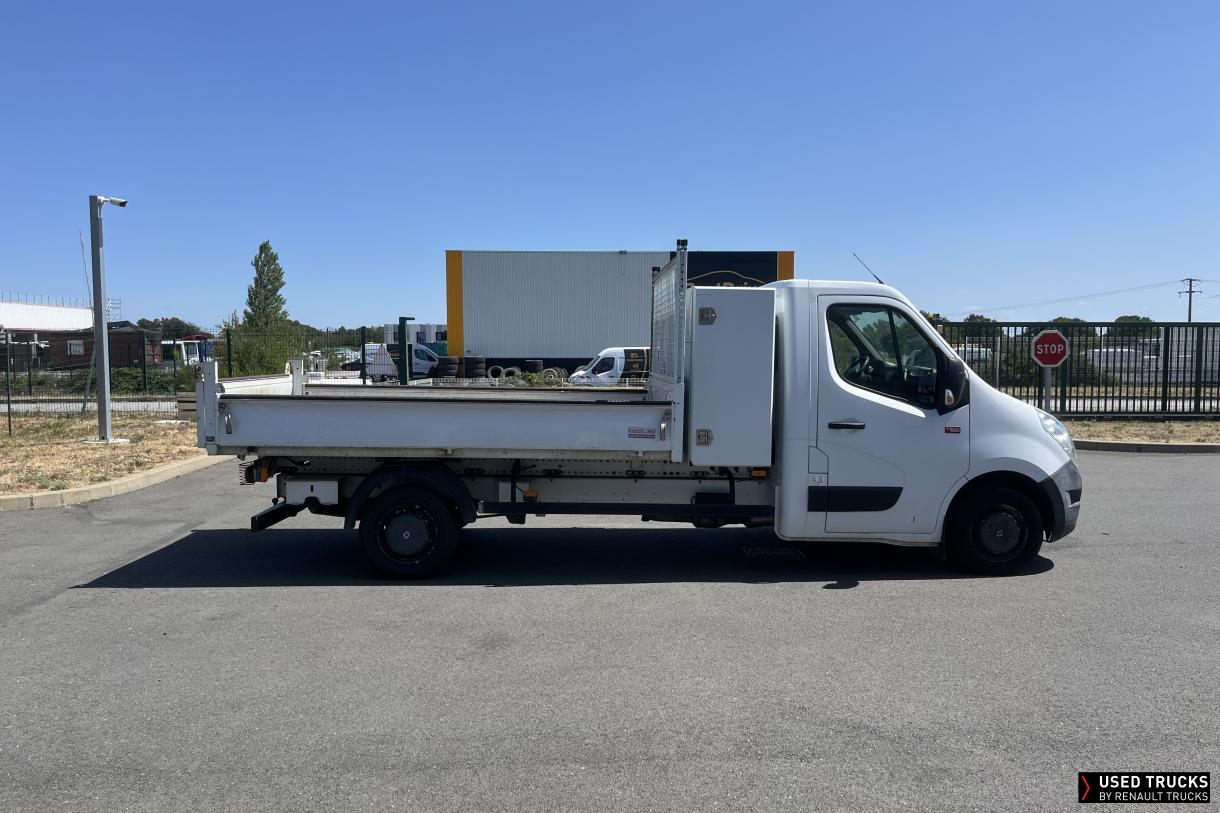 Renault Trucks Master 130