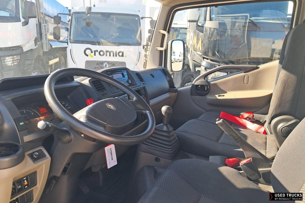Renault Trucks Maxity 130