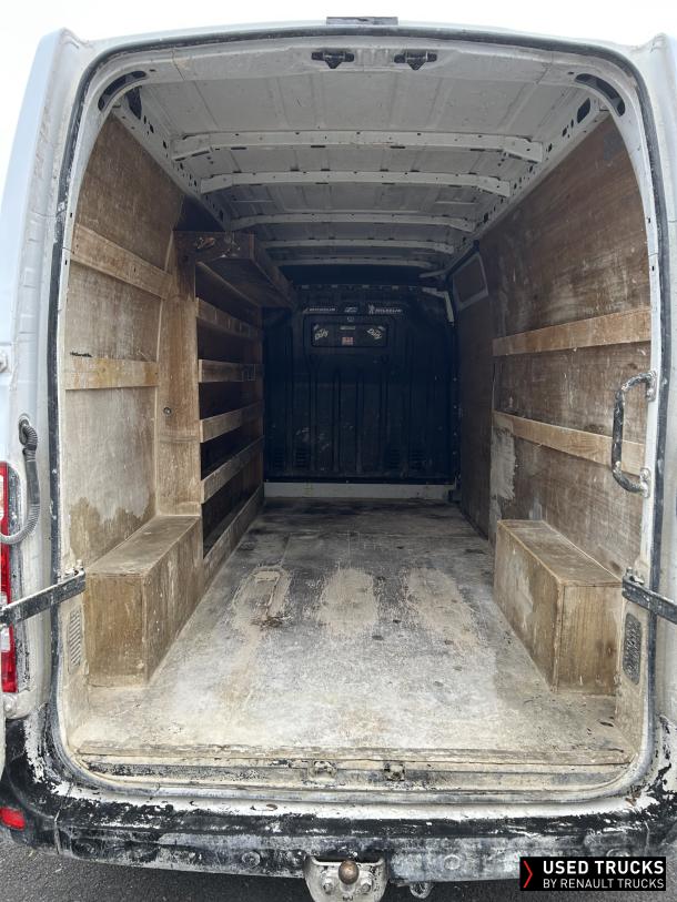 Renault Trucks Master 180