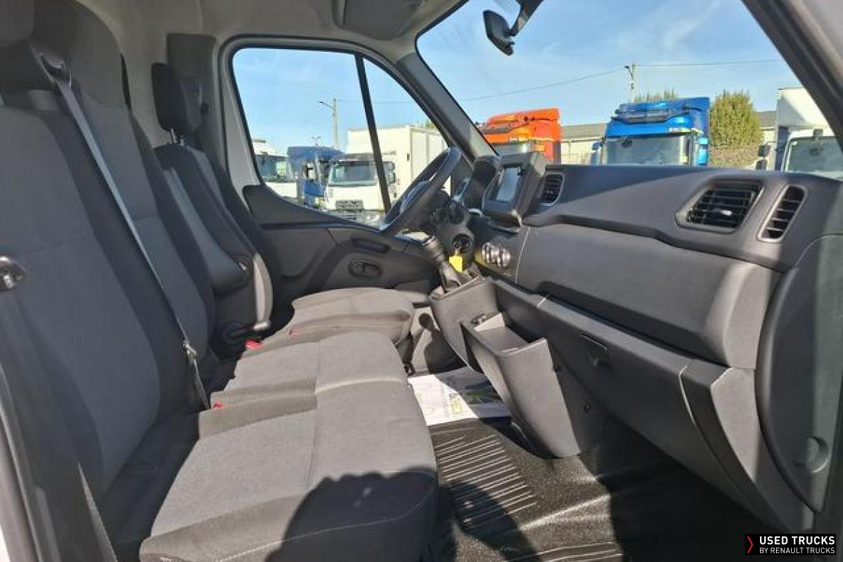 Renault Master 145
