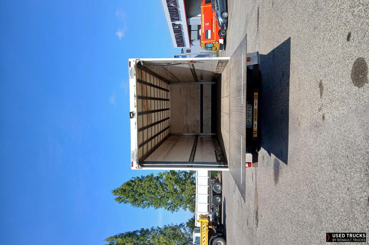 Renault Trucks D 210