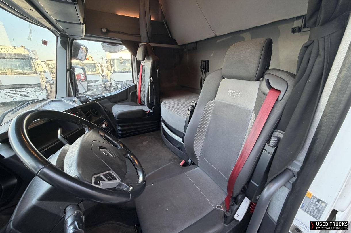 Renault Trucks T 520