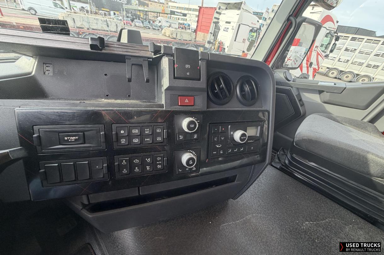Renault Trucks T 