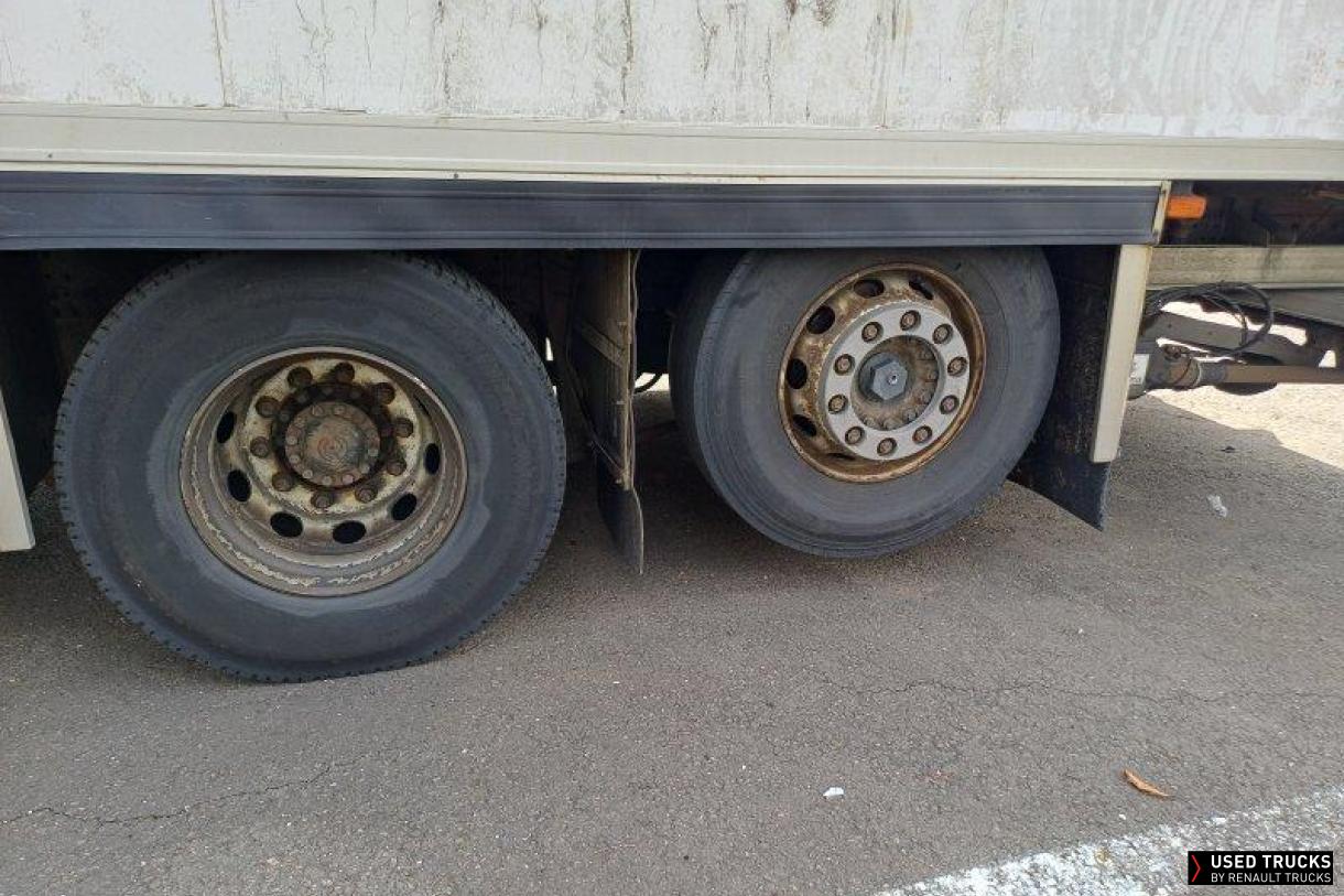 Iveco Stralis 420