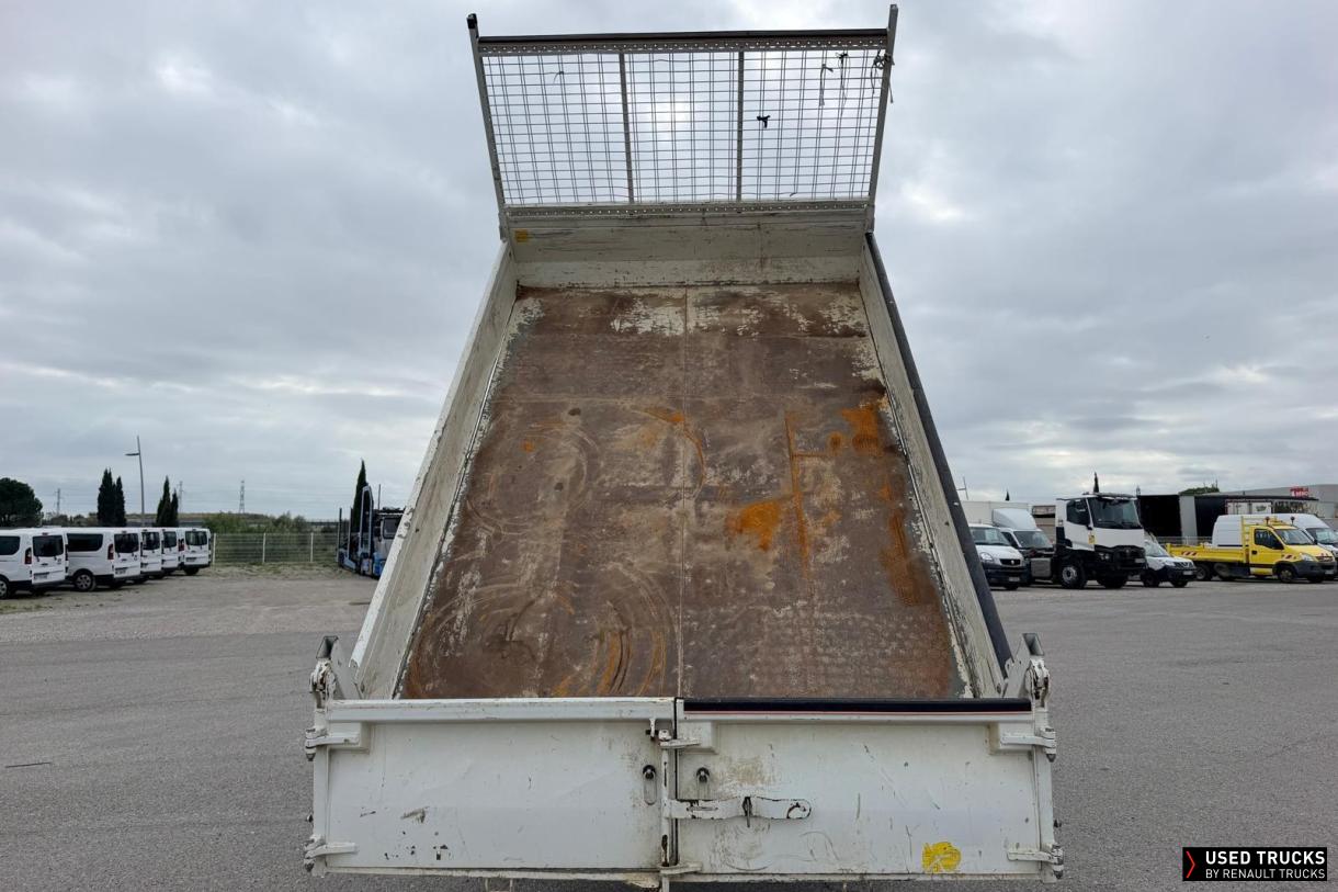 Renault Trucks Master 145