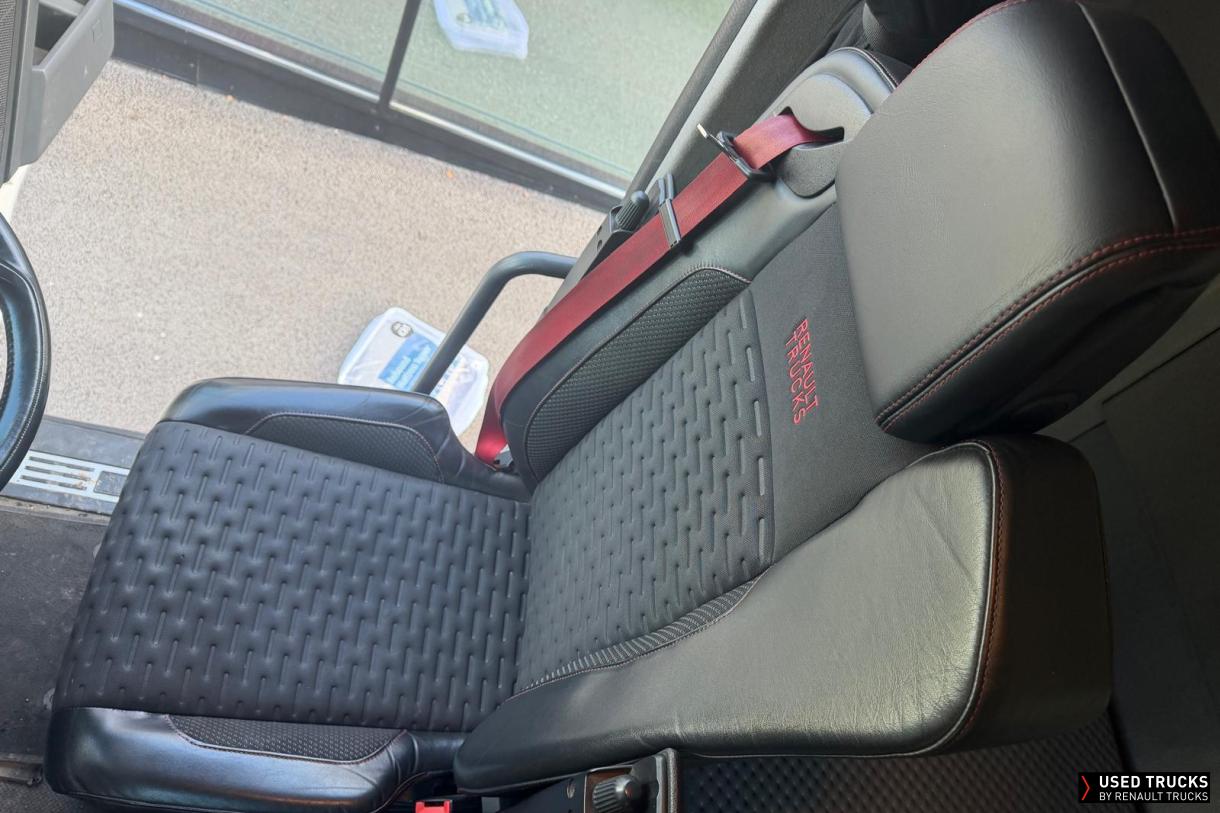 Renault Trucks T High 520
