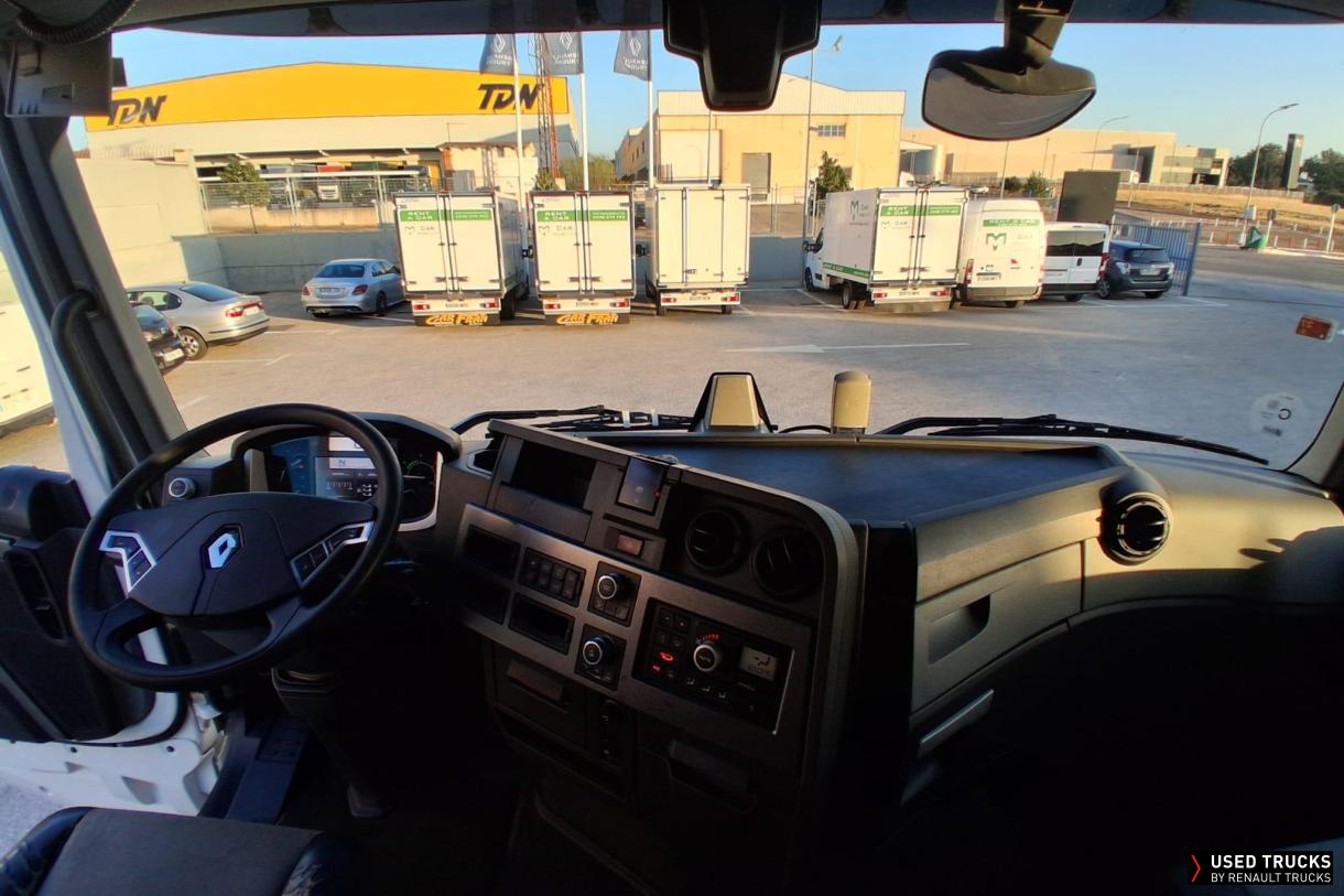 Renault Trucks T High 440