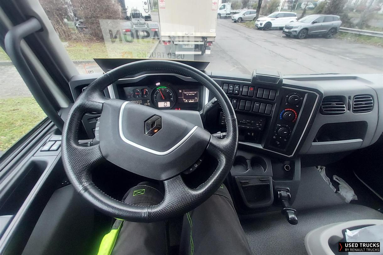 Renault Trucks D Cab 2.1 240