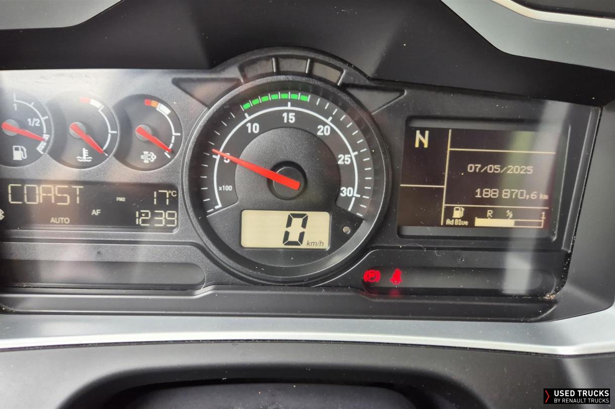 Renault Trucks D Wide 320