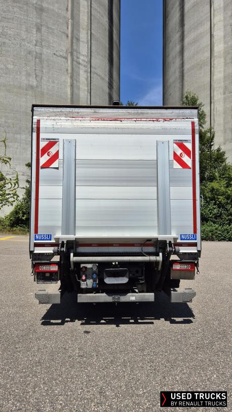 Renault Trucks D Cab 2.1 320