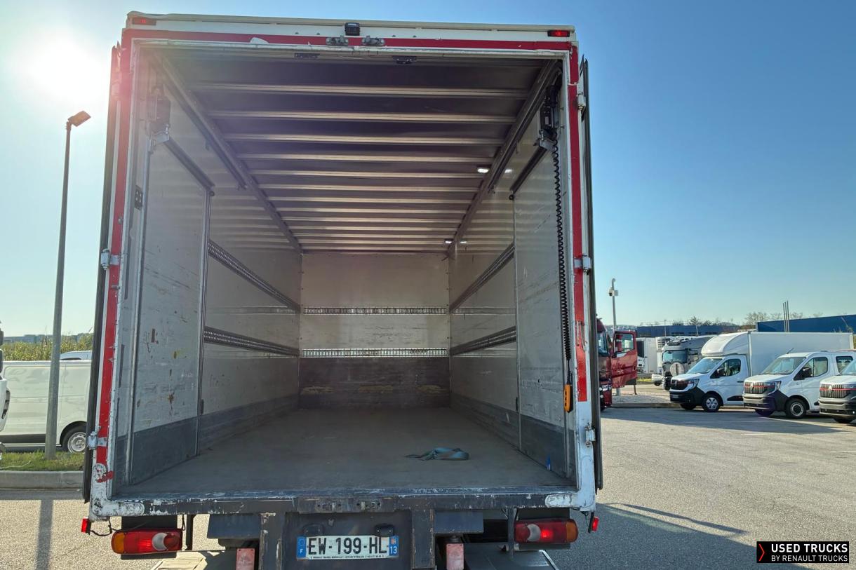 Renault Trucks D 250