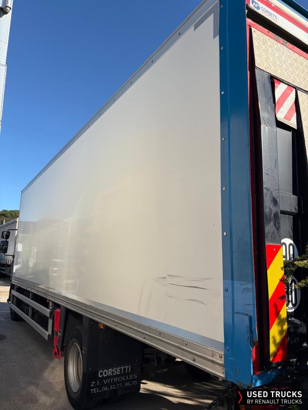 Renault Trucks D 250