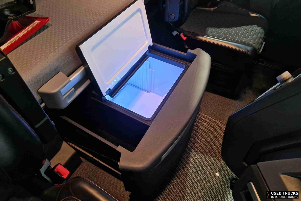 Renault Trucks T High 520