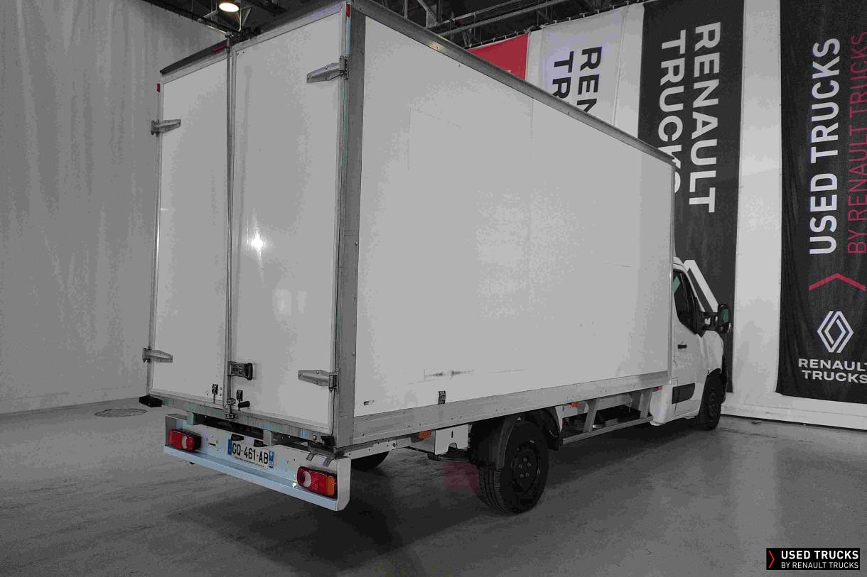 Renault Trucks Master 