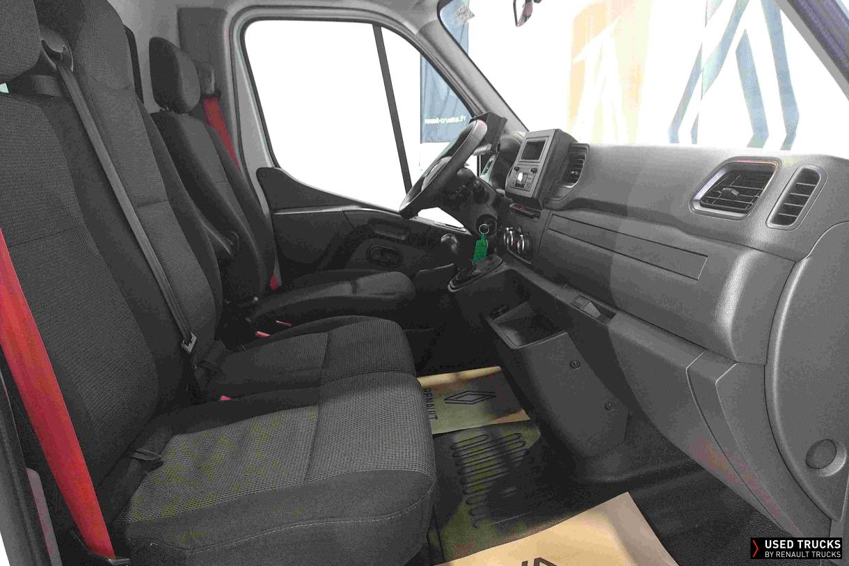 Renault Trucks Master 