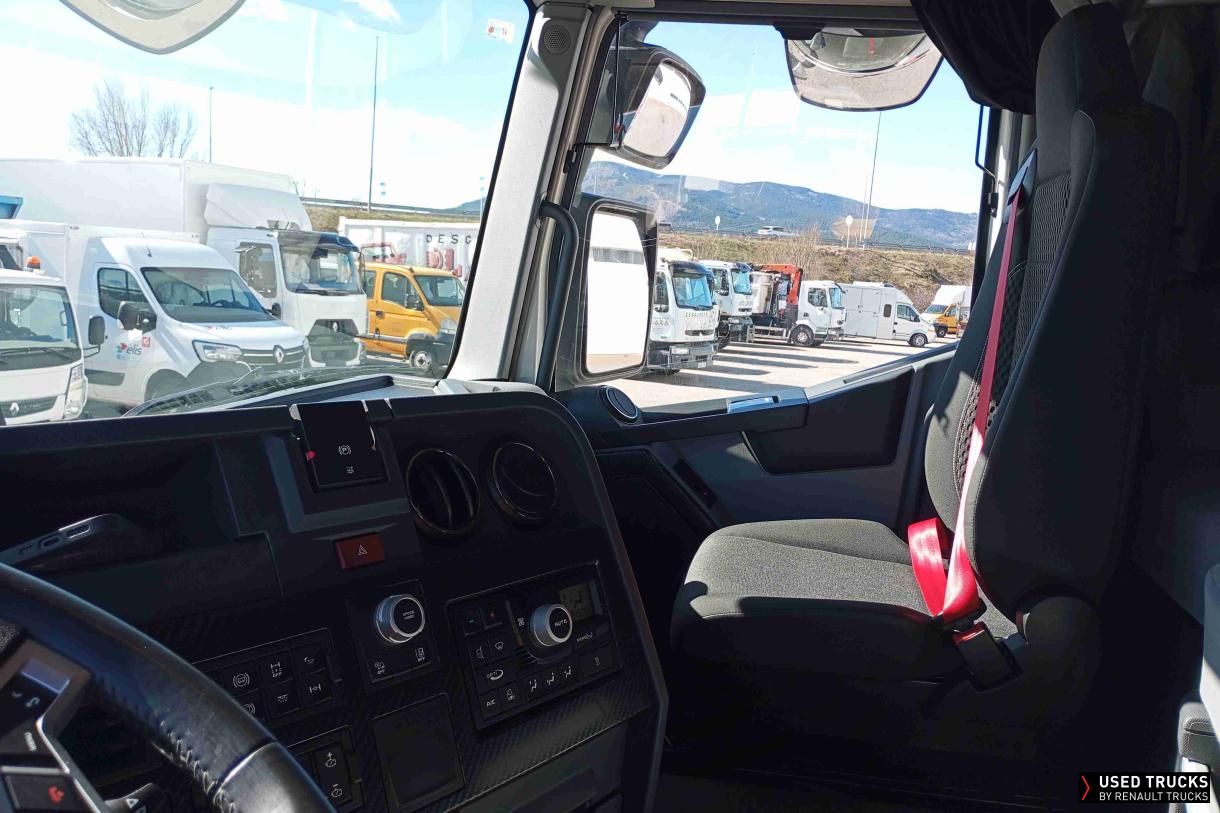 Renault Trucks T 520