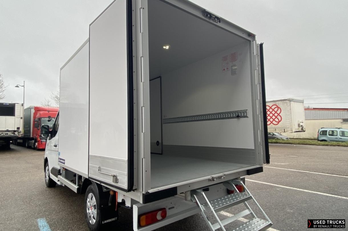 Renault Trucks Master 150