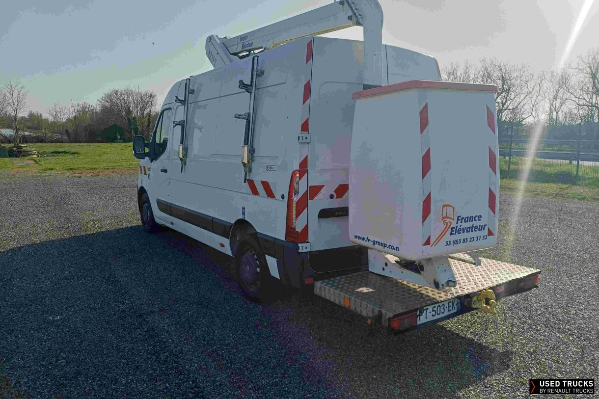 Renault Trucks Master 145