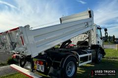 Renault Trucks D
                                          320