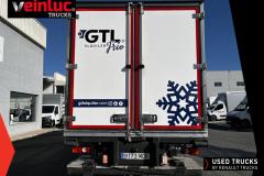 Renault Trucks Premium Distribution
                                          380