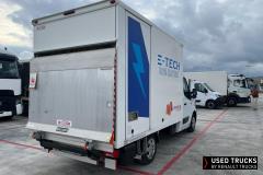 Renault Trucks Master
                                          57