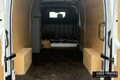 Renault Trucks Master
                                          165