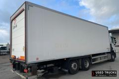 Renault Trucks T
                                          380