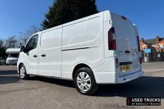 Renault Trucks Trafic
                                          130