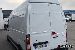 Renault Trucks Master
                                          135