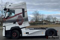 Renault Trucks T High
                                          520