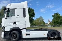 Renault Trucks T High
                                          520