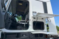 Renault Trucks T High
                                          520