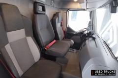 Renault Trucks D Wide
                                          320