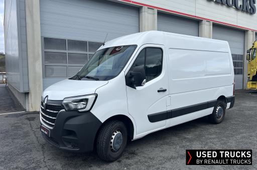 Renault Master 136